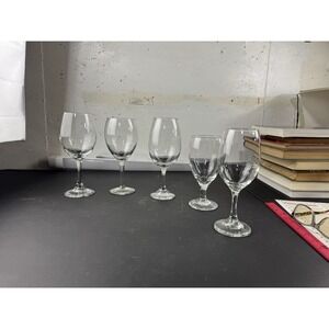 Set of mismatched‎ stemware 5 wine glasses